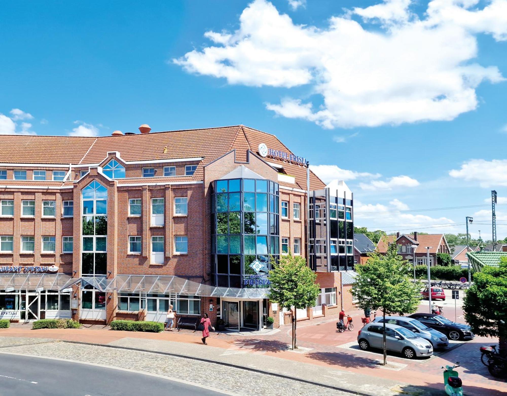 Hotel Frisia เลียร์ ภายนอก รูปภาพ