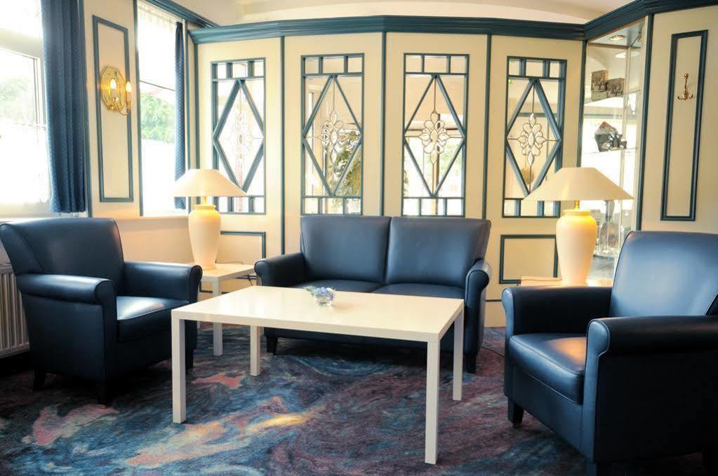 Hotel Frisia เลียร์ ภายนอก รูปภาพ
